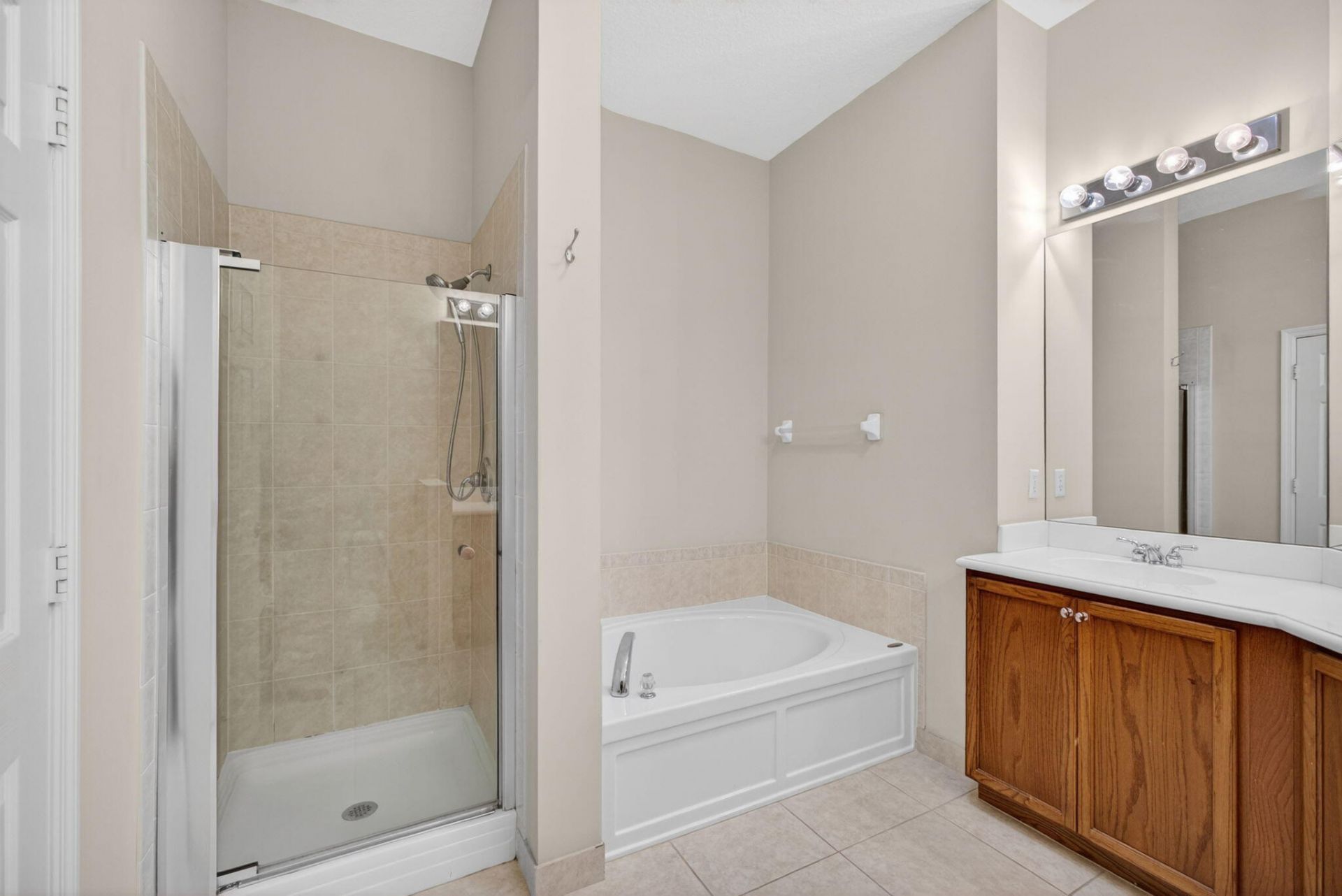 4991 Bonsai Circle, Unit 109, West Palm Beach, FL 33418 Photo