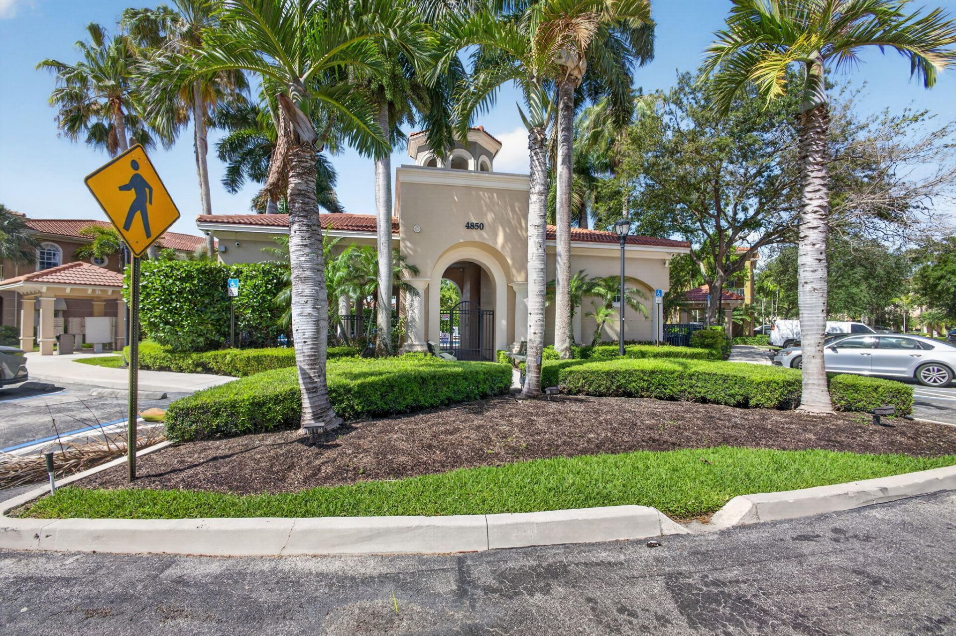 4991 Bonsai Circle, Unit 109, West Palm Beach, FL 33418 Photo