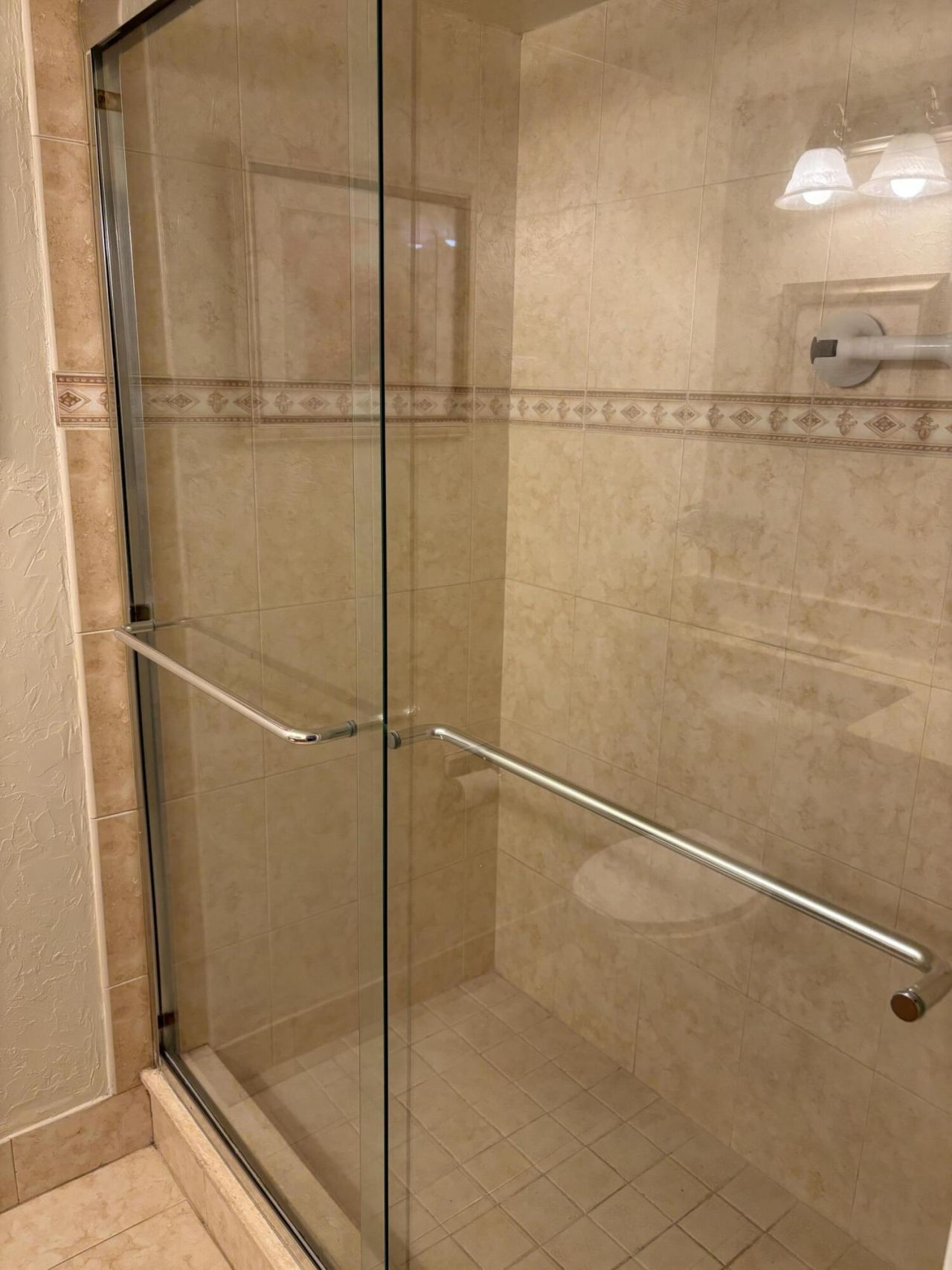 60 Pelican Pointe Drive, Unit 1020, Delray Beach, FL 33483 Photo