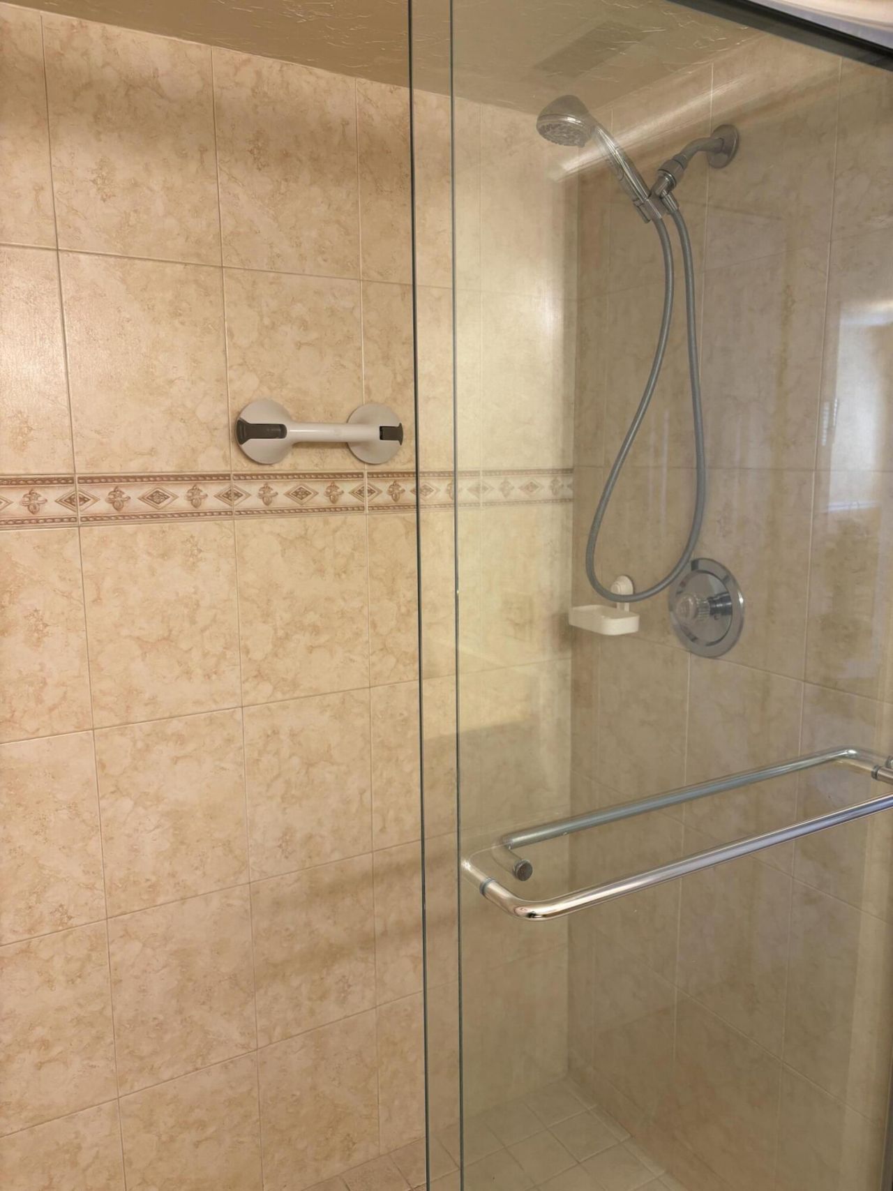 60 Pelican Pointe Drive, Unit 1020, Delray Beach, FL 33483 Photo
