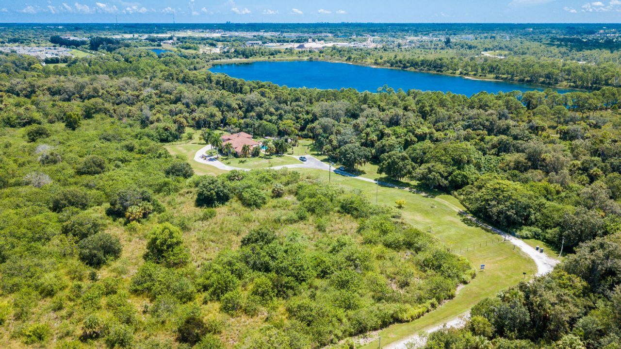 3646 S Jenkins Road, Fort Pierce, FL 34981 Photo