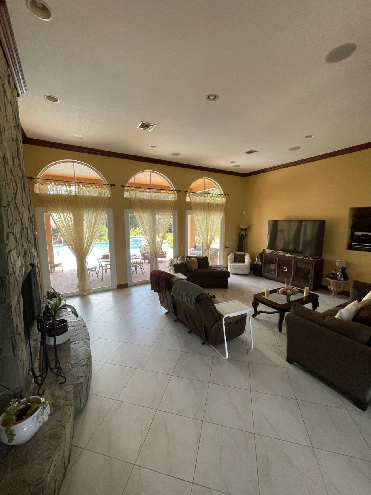 3646 S Jenkins Road, Fort Pierce, FL 34981 Photo