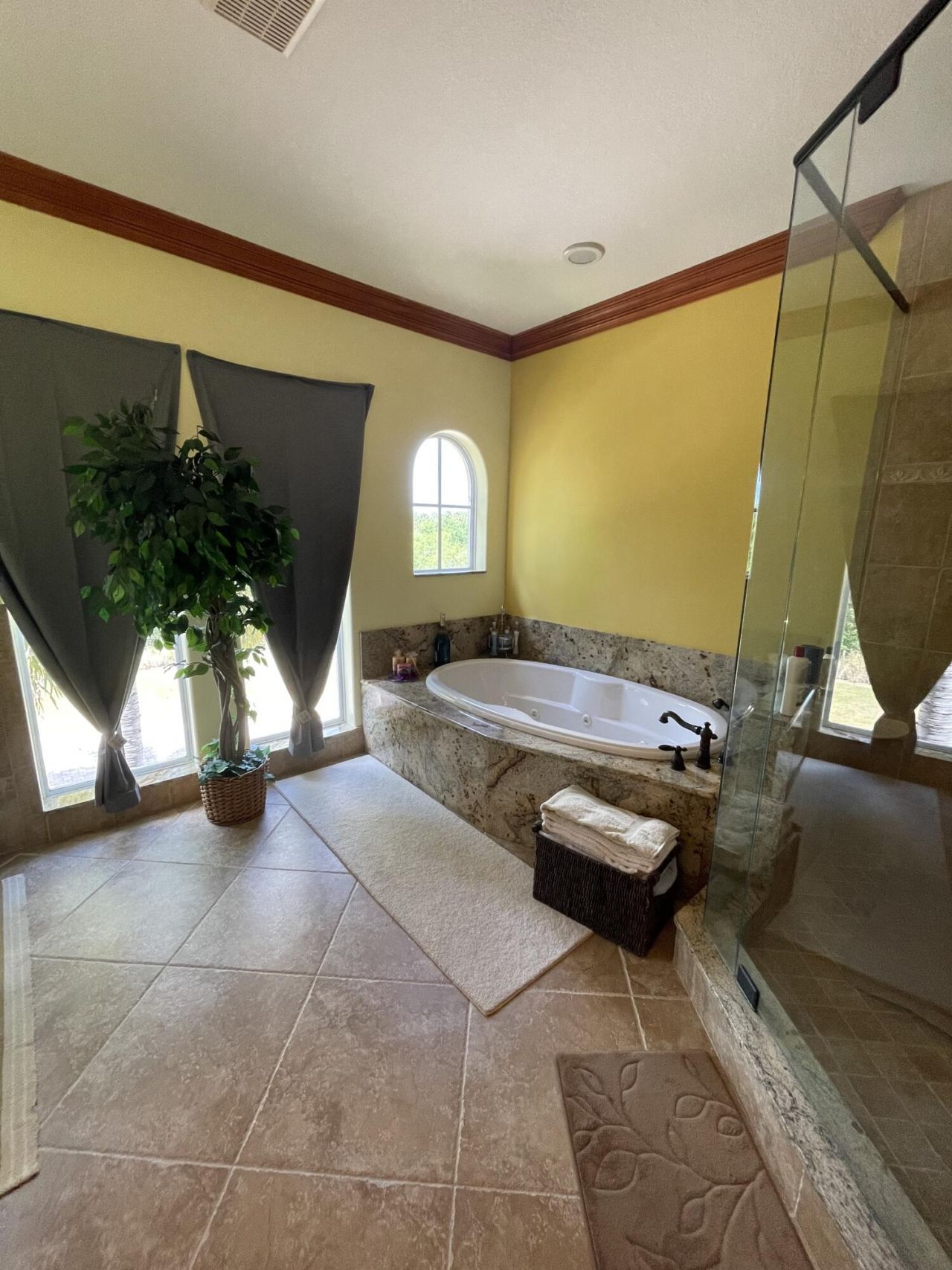 3646 S Jenkins Road, Fort Pierce, FL 34981 Photo