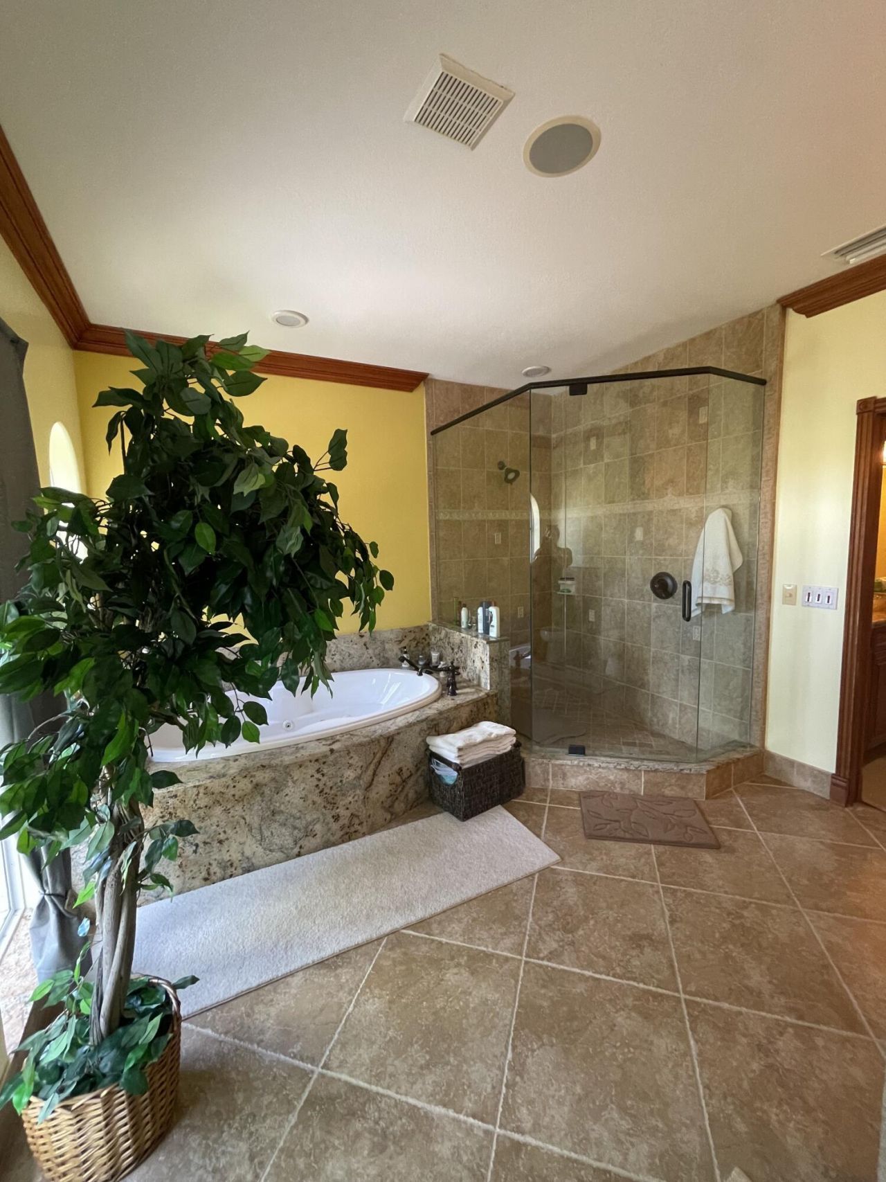 3646 S Jenkins Road, Fort Pierce, FL 34981 Photo