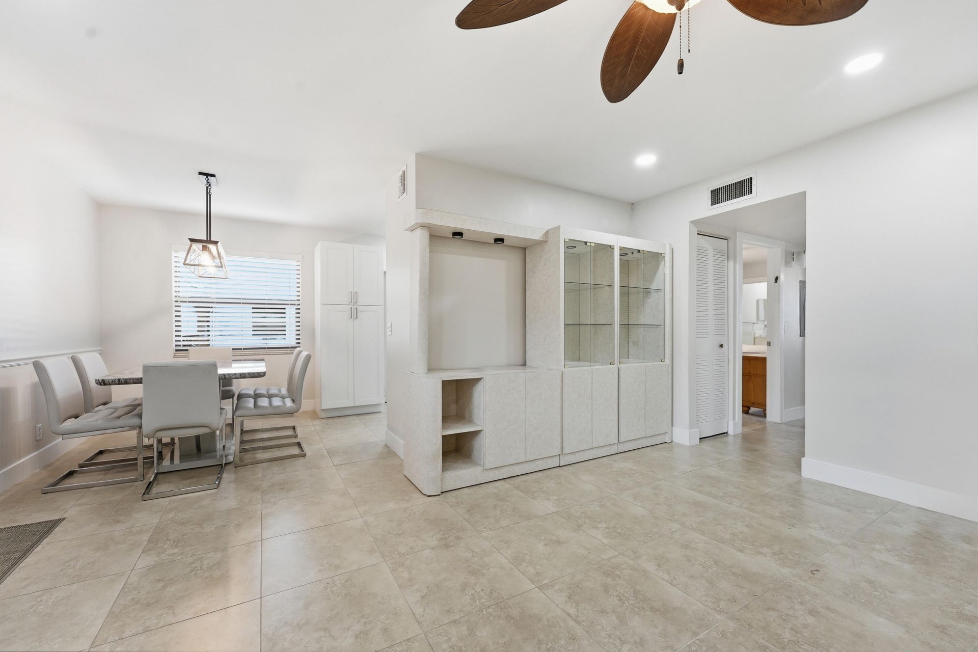 566 Piedmont L, Delray Beach, FL 33484 Photo