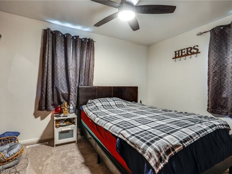 15390 Cenfield Street NE, Alliance, OH 44601 Photo 15