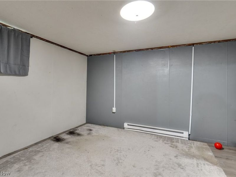 15390 Cenfield Street NE, Alliance, OH 44601 Photo 21