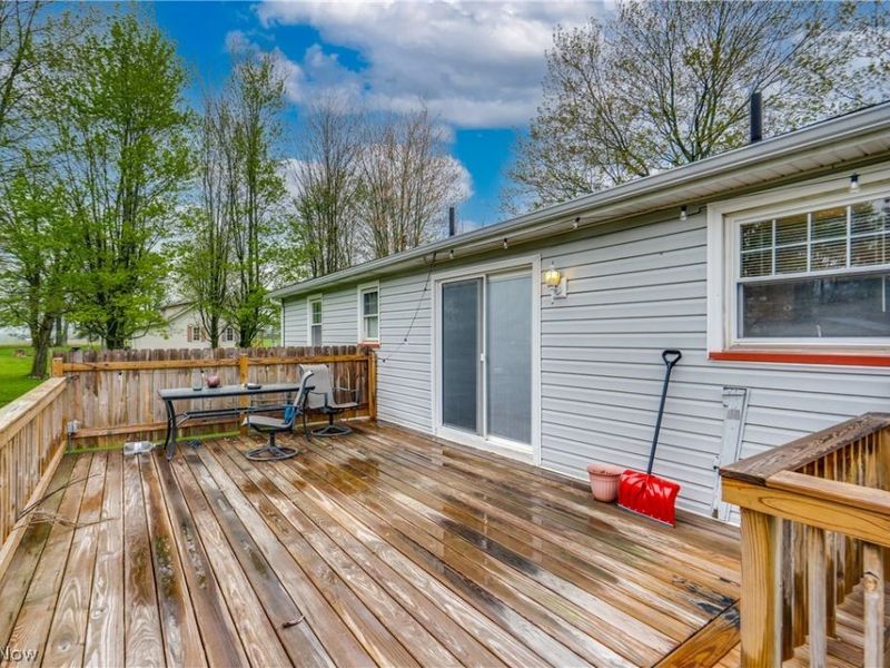 15390 Cenfield Street NE, Alliance, OH 44601 Photo 26