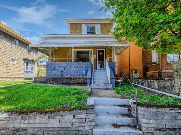 942 Virginia Avenue, Follansbee, WV 26037