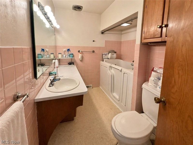 3262 Royalton Road, North Royalton, OH 44133 Photo 12