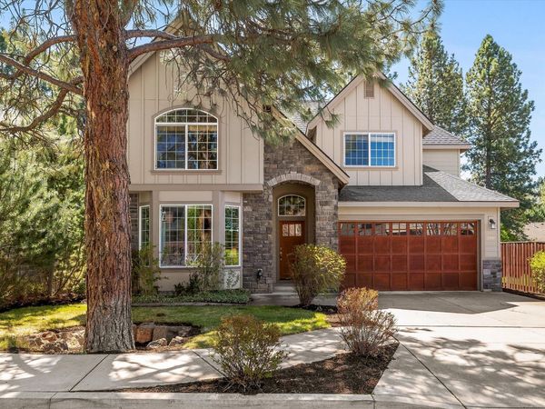 19543 Oceanspray Way, Bend, OR 97702