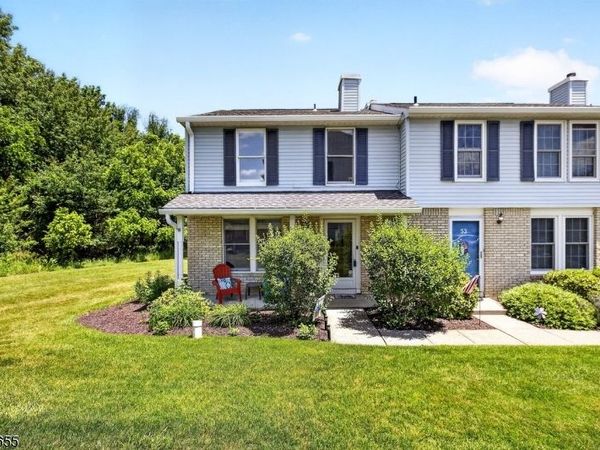 51 Liberty Ln, Franklin, NJ 07416