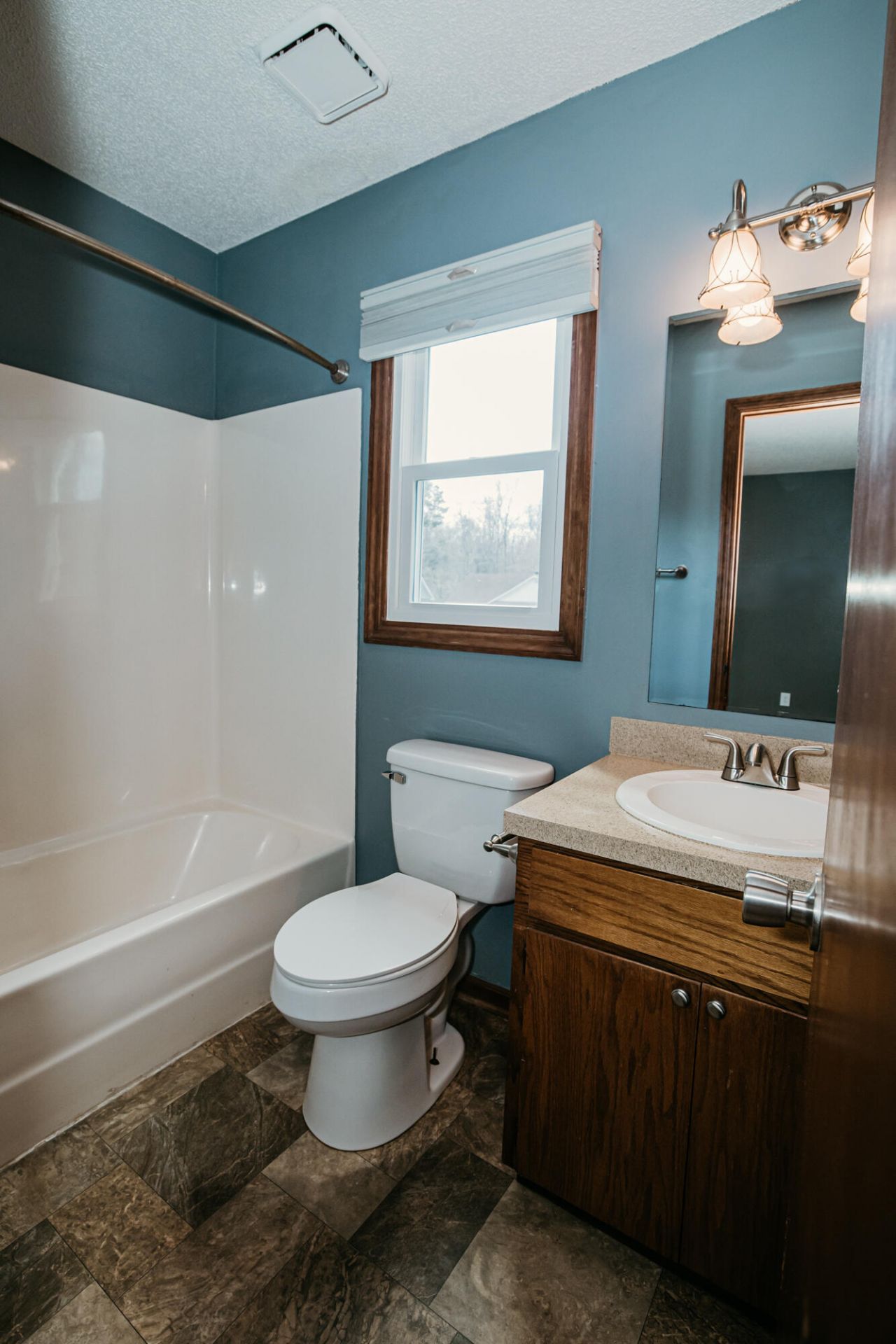 318 Jennie Street Photo 18