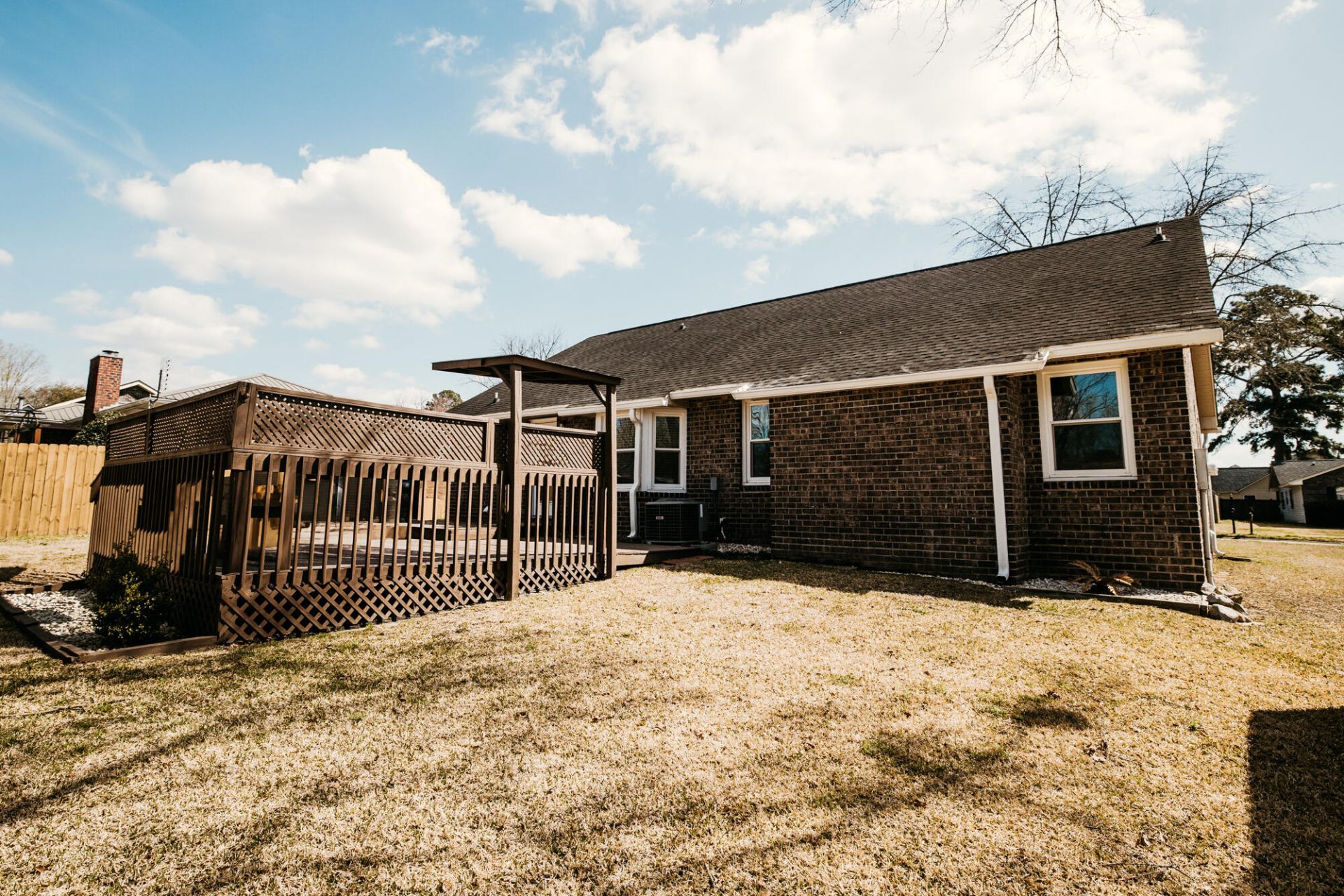 318 Jennie Street Photo 28