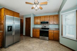 318 Jennie Street photo 4
