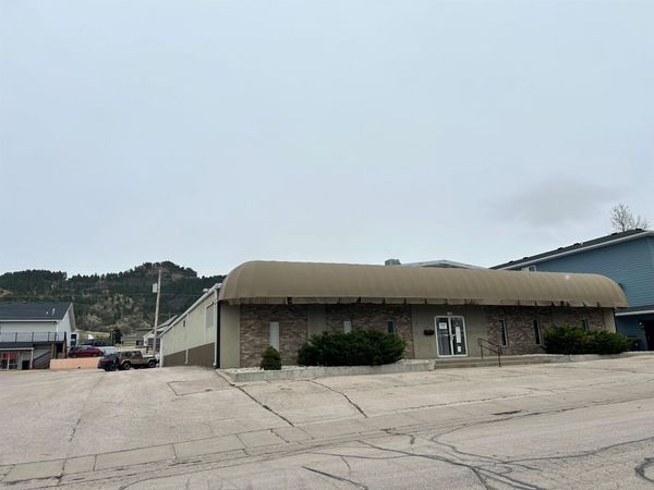720 N 11th Street, Spearfish, SD 57783