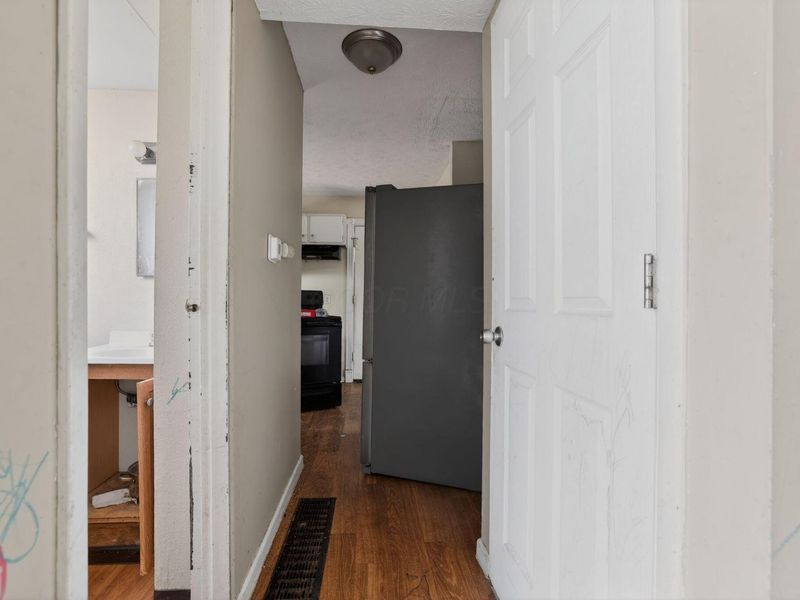 3328 Everson Road E, Columbus, OH 43232 Photo 22