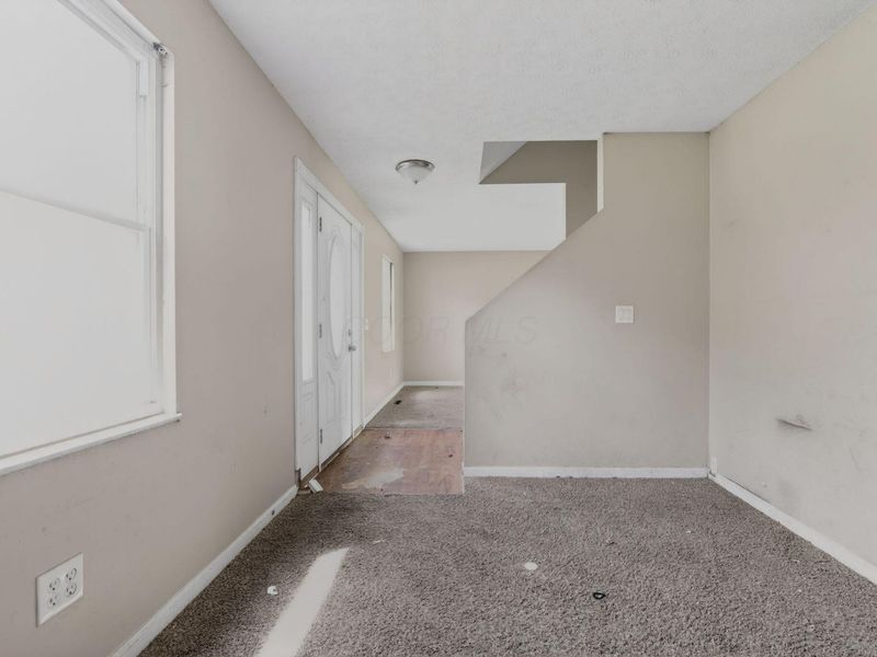 3328 Everson Road E, Columbus, OH 43232 Photo 25