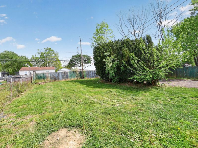 3328 Everson Road E, Columbus, OH 43232 Photo 6