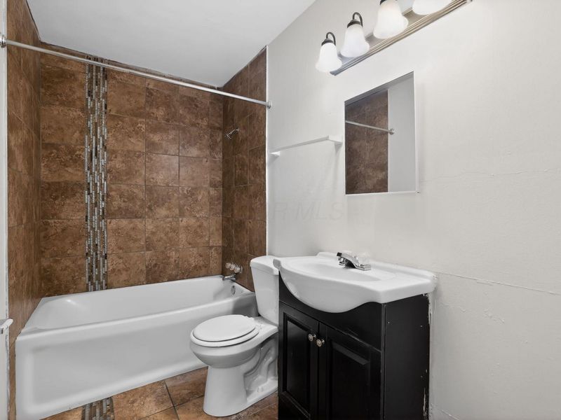 1906 Marsdale Avenue , Columbus, OH 43223 Photo 25