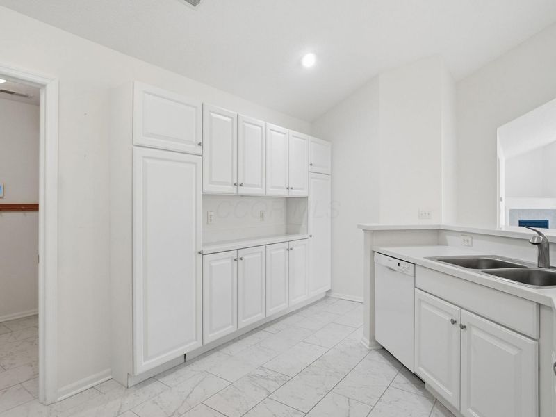 124 Jamie Lynn Circle, Pickerington, OH 43147 Photo 24