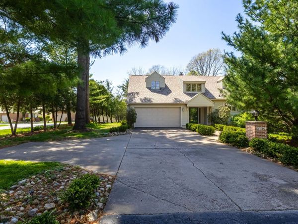 2120 31st Avenue , Rock Island, IL 61201