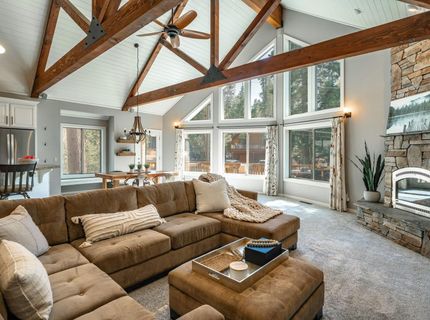 12465 Pine Forest Road, Truckee, CA 96161 Photo