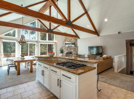 12465 Pine Forest Road, Truckee, CA 96161 Photo