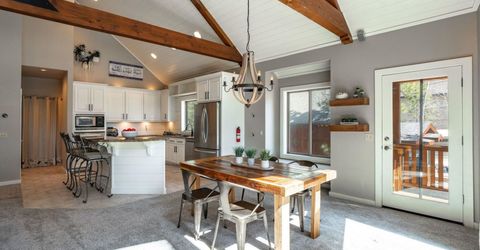 12465 Pine Forest Road, Truckee, CA 96161 Photo