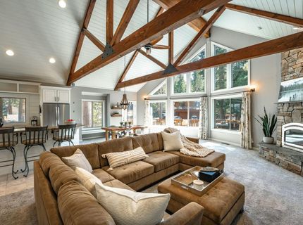 12465 Pine Forest Road, Truckee, CA 96161 Photo