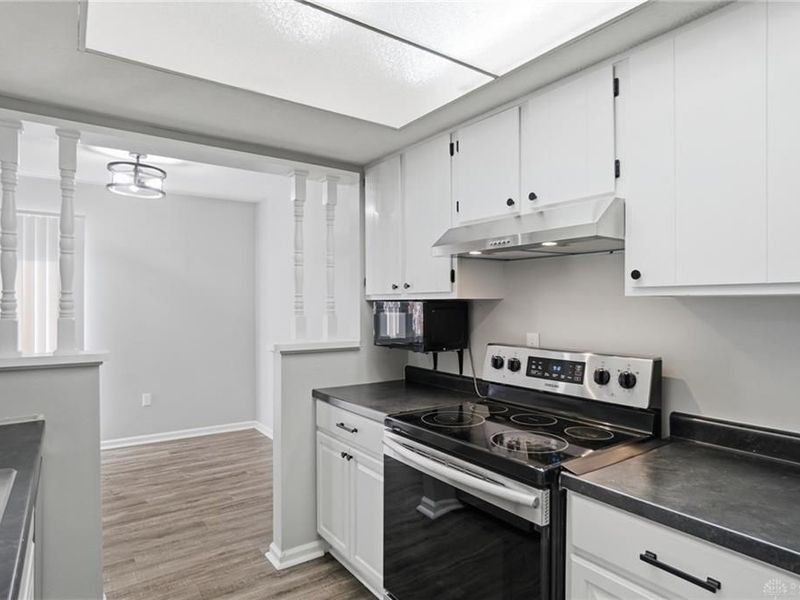 5520 Cobblegate Drive, Unit C, Dayton, OH 45449 Photo 13