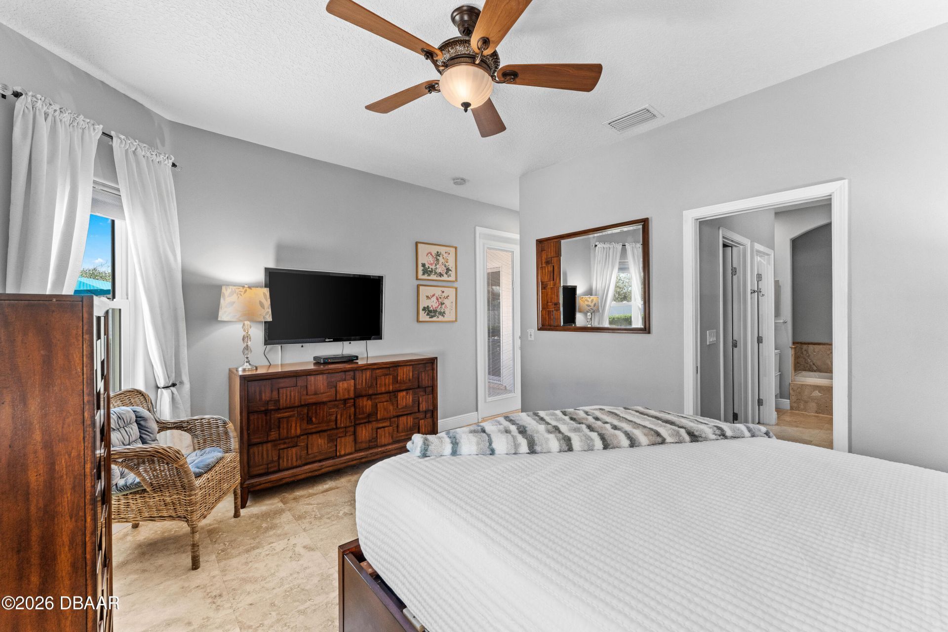 827 E 26th Avenue, New Smyrna Beach, FL 32169 Photo