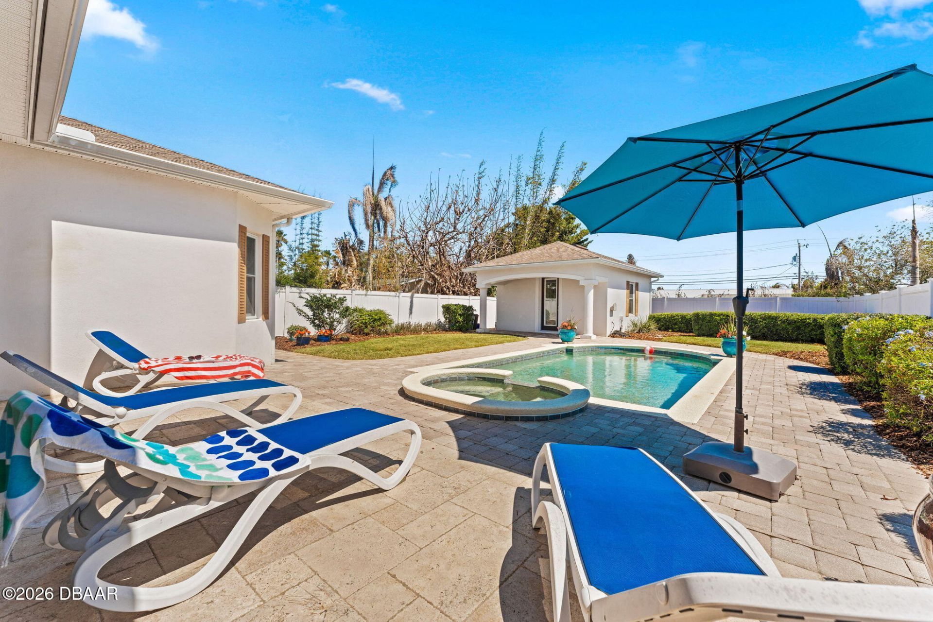 827 E 26th Avenue, New Smyrna Beach, FL 32169 Photo