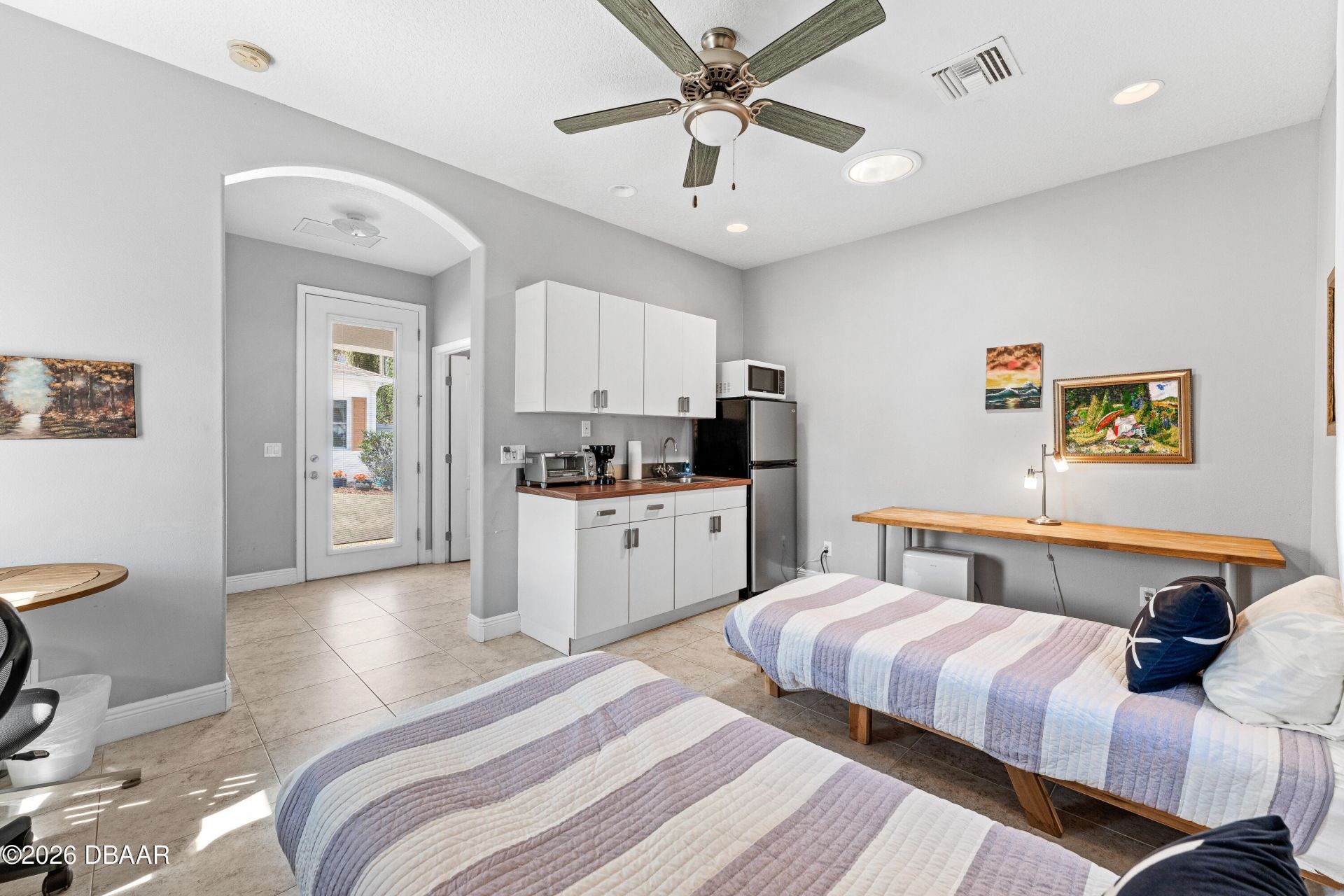 827 E 26th Avenue, New Smyrna Beach, FL 32169 Photo
