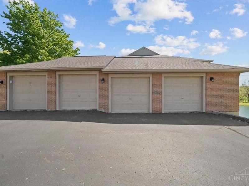 3353 Diehl Road, Unit 34, Green Township, OH 45211 Photo 33