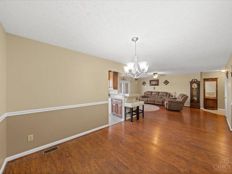 3353 Diehl Road, Unit 34, Green Township, OH 45211 Photo 5