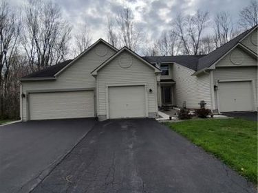 4233 Anguilla Drive, Liverpool, NY 13090