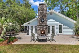 116 Heron Way photo 4