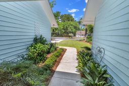 116 Heron Way photo 4