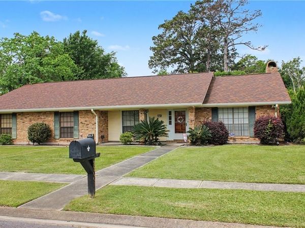 1100 RUE CANNES , Hammond, LA 70403