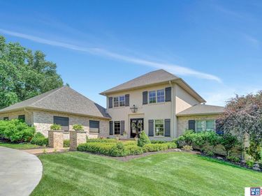 831 Capitola Drive , Lincoln, NE 68512