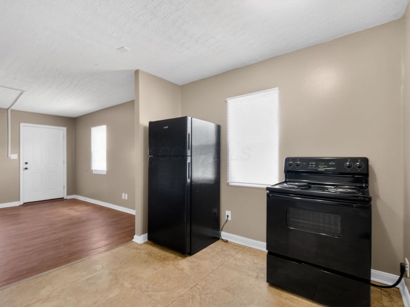 1920 Marsdale Avenue , Columbus, OH 43223 Photo 22