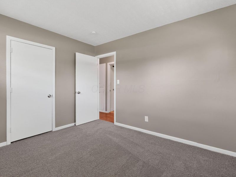 1920 Marsdale Avenue , Columbus, OH 43223 Photo 24