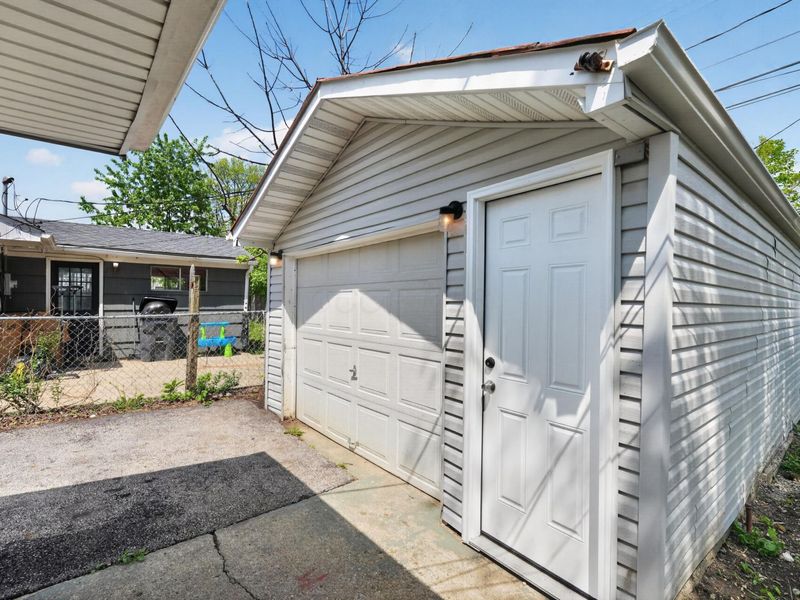 1920 Marsdale Avenue , Columbus, OH 43223 Photo 6