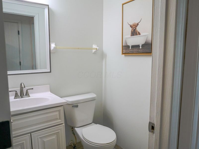 3741 Bill Of Rights Square, Columbus, OH 43207 Photo 12