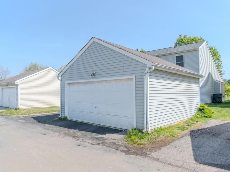 3741 Bill Of Rights Square, Columbus, OH 43207 Photo 4