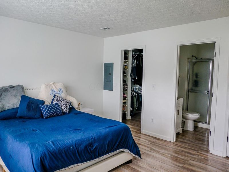 3741 Bill Of Rights Square, Columbus, OH 43207 Photo 8