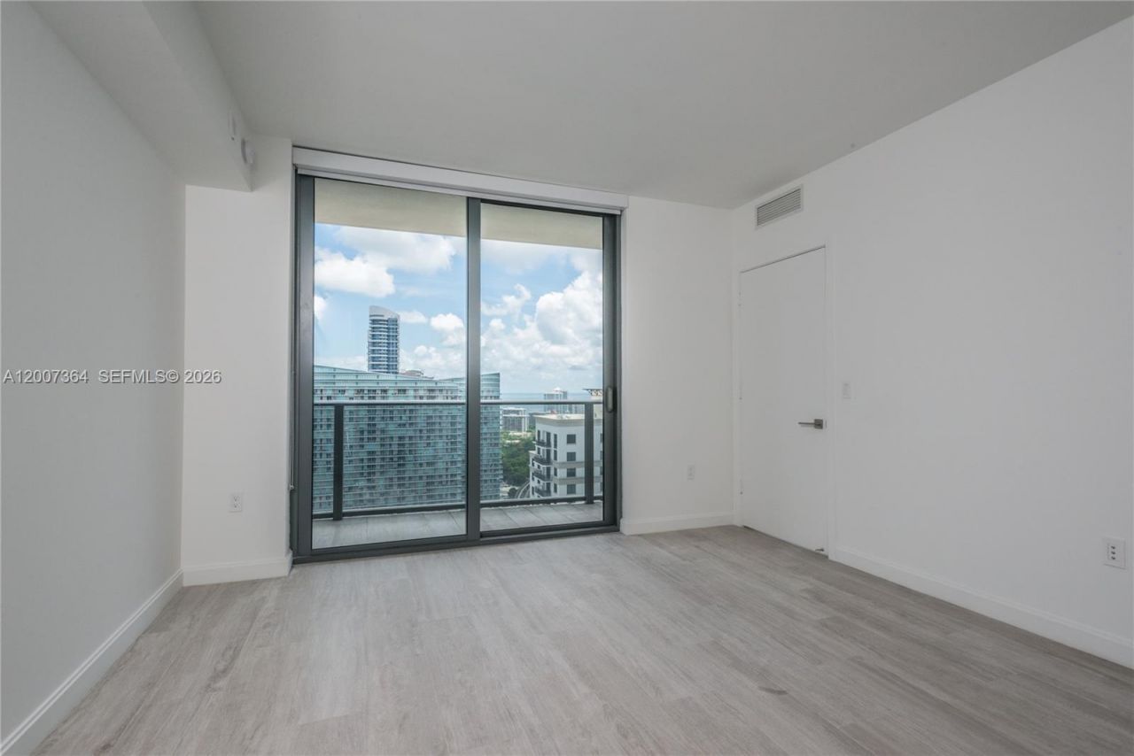 55 SW 9 St, Unit 3606, Miami, FL 33129 Photo