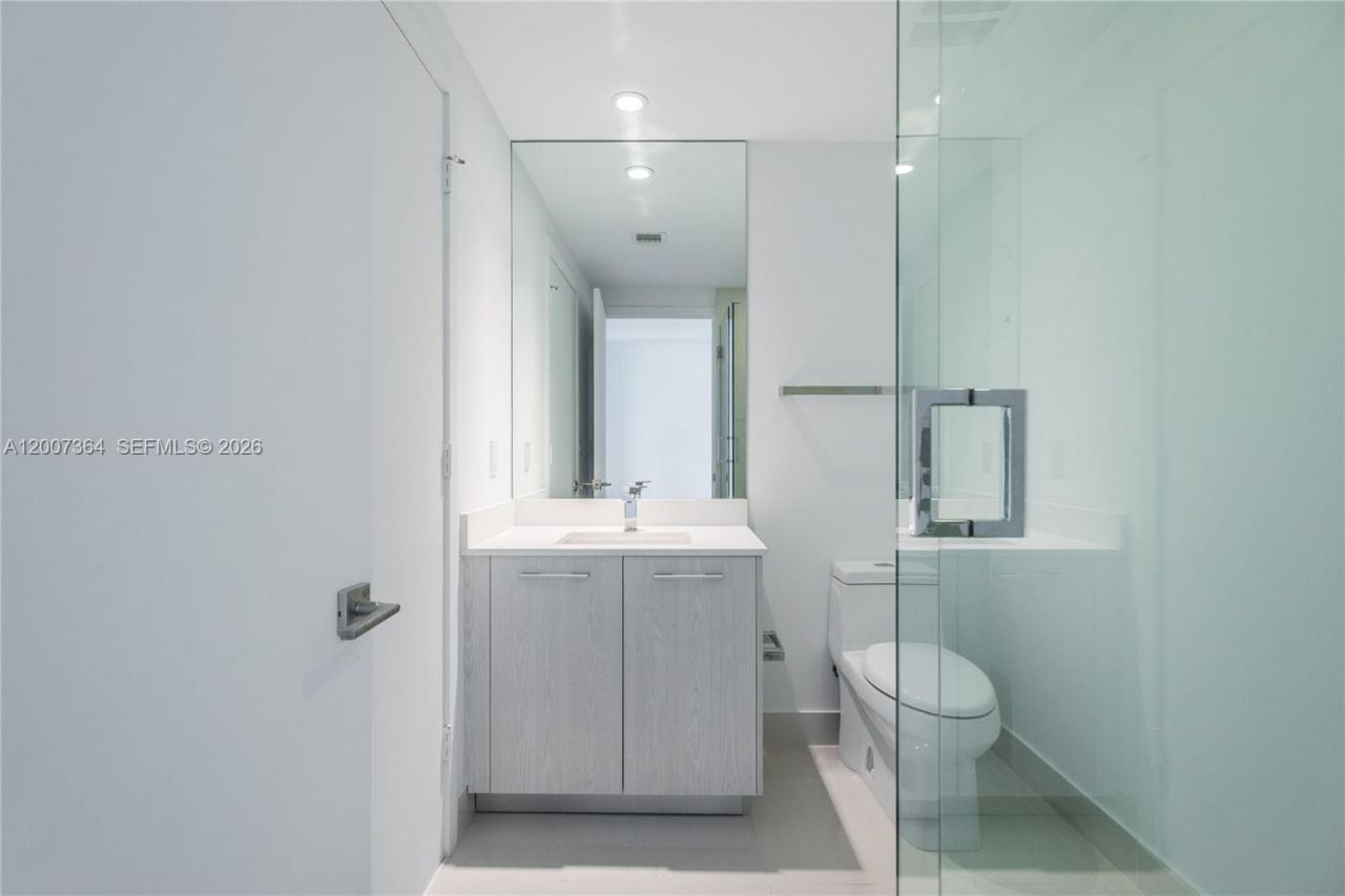 55 SW 9 St, Unit 3606, Miami, FL 33129 Photo