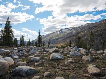 2060 Huckleberry Heights, Twin Bridges, CA 95735 Photo